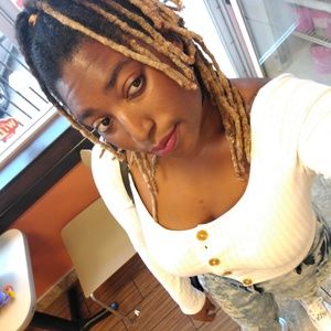 Meet your Posher, Kiara